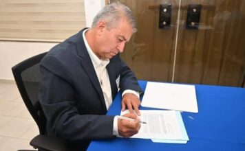 Architect Ángel Gastélum Joins Local Community Defender Program in San Miguel de Allende